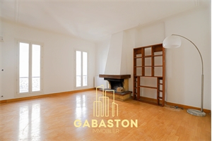 appartement à la vente -   13006  MARSEILLE 6E ARRONDISSEMENT, surface 45,05 m2 vente appartement - APR687391